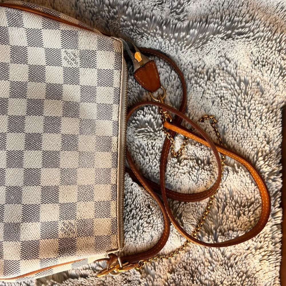 Louis Vuitton White and Gray Checkered Clutch